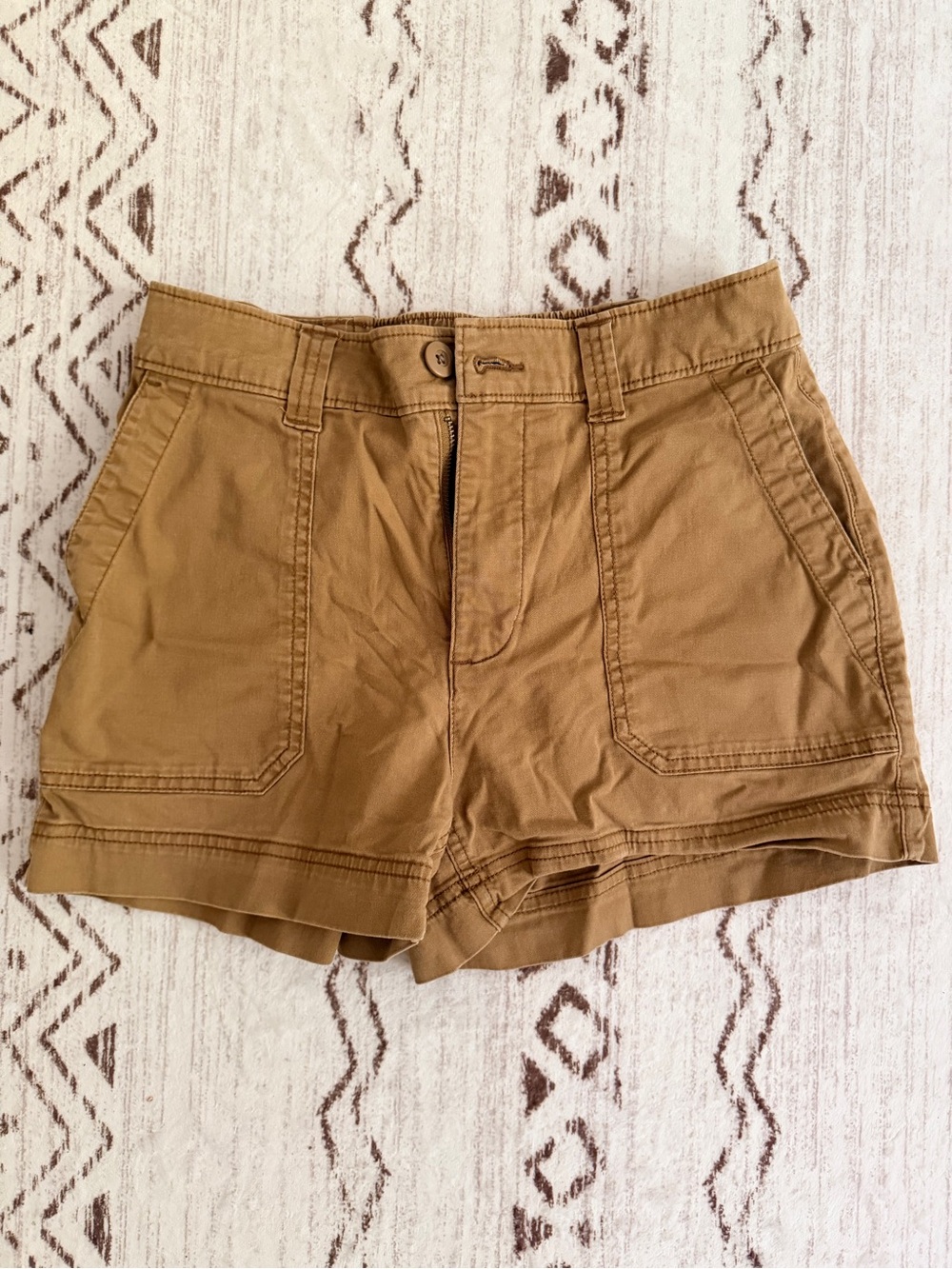 Old Navy Women's Khaki Utility Shorts
